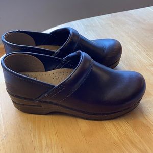Brown Dansko clogs